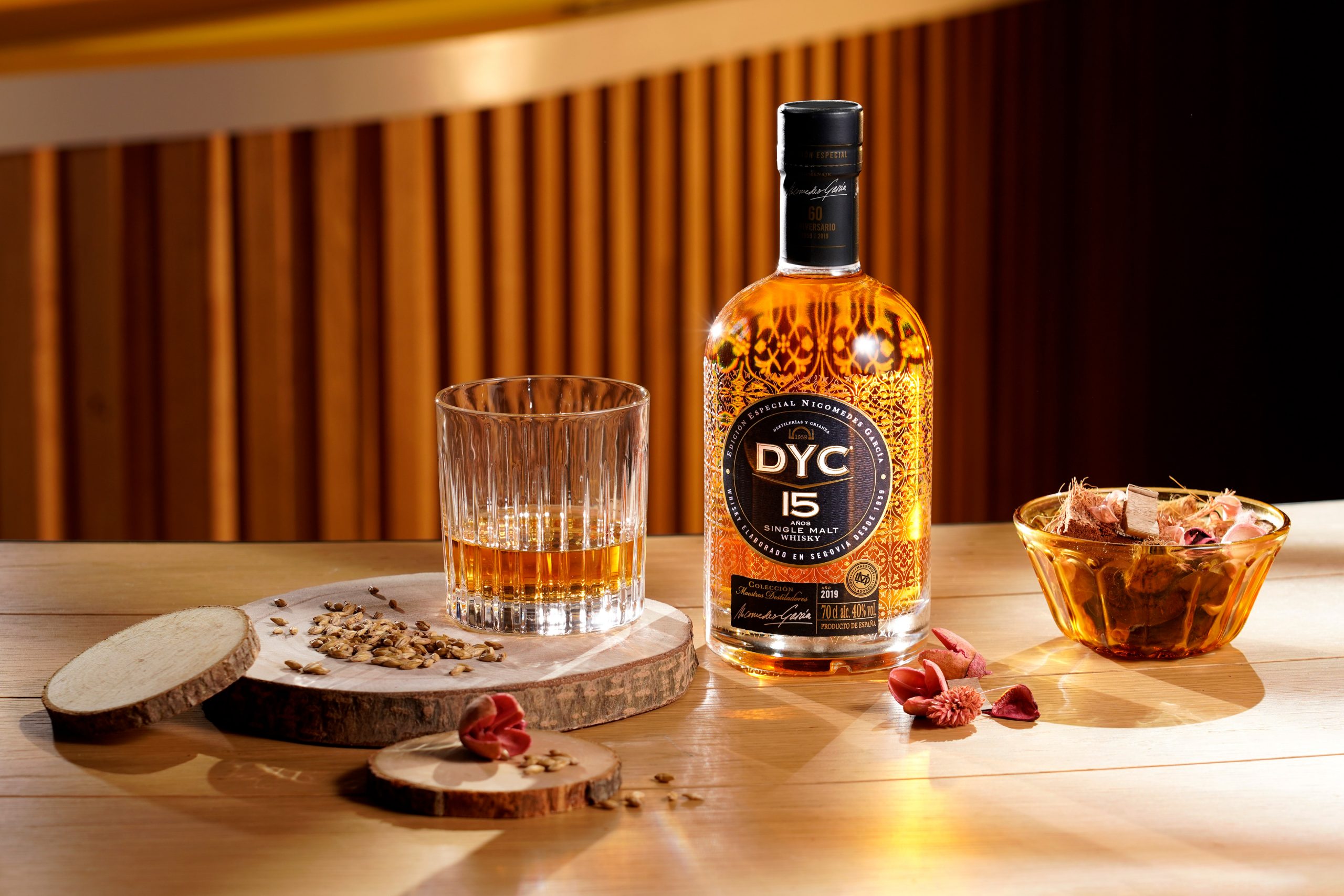 WHISKY DYC MADERA